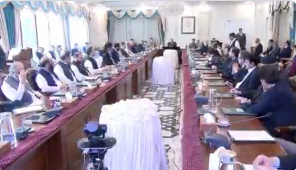خیبر پښتونخوا کې بېړنی حالت او ګورنر راج شورو شو