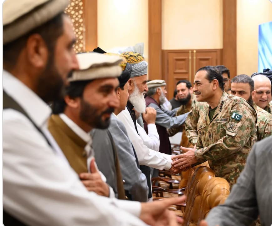 د پښتونخوا نارامو سیمو لپاره شورا دې وسله وال تسلیم او یا دې هغوی له سیمو وشړي